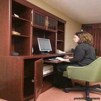 Rodeway Inn Akron Room photo